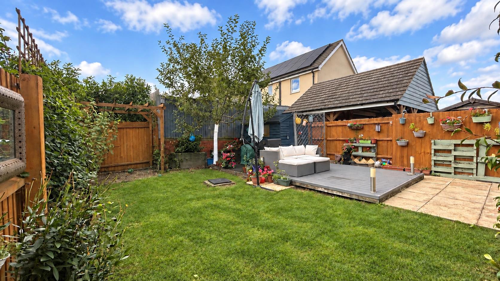 Heren Lane, Whitehouse, Milton Keynes